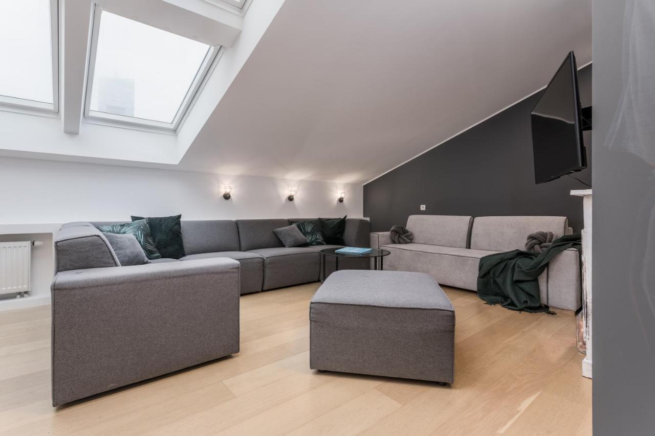 Rent Like Plac Mirowski 12 Appartement *